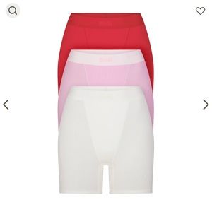 ✨BNWT Limited Edition Skims Cotton Rib Boxer 3-Pack